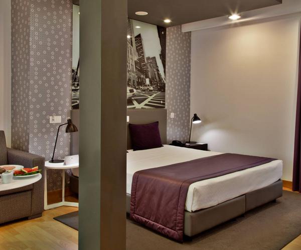 Diamond Terrace Suite
